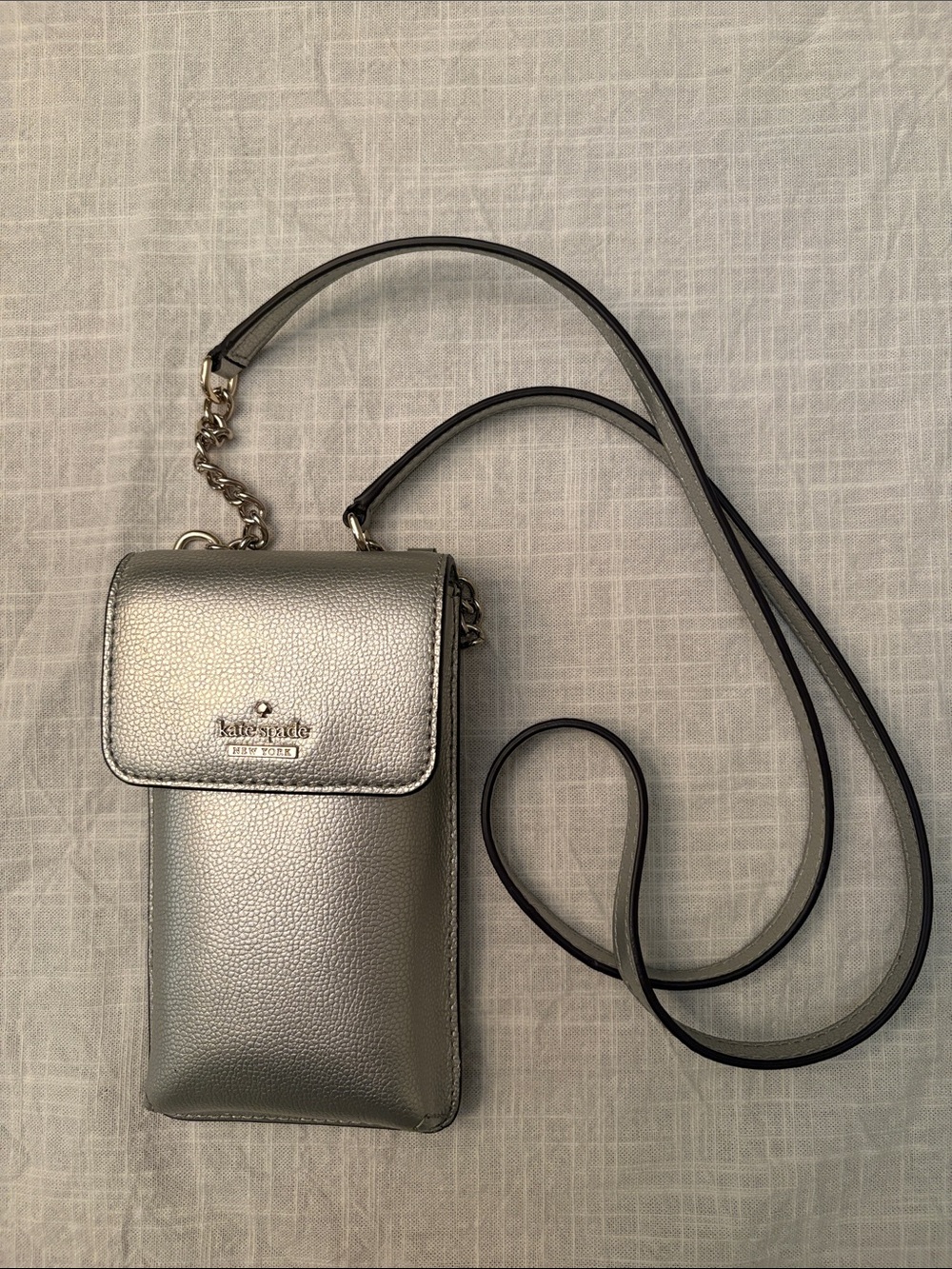 kate spade silver pebbled leather crossbody phone pouch